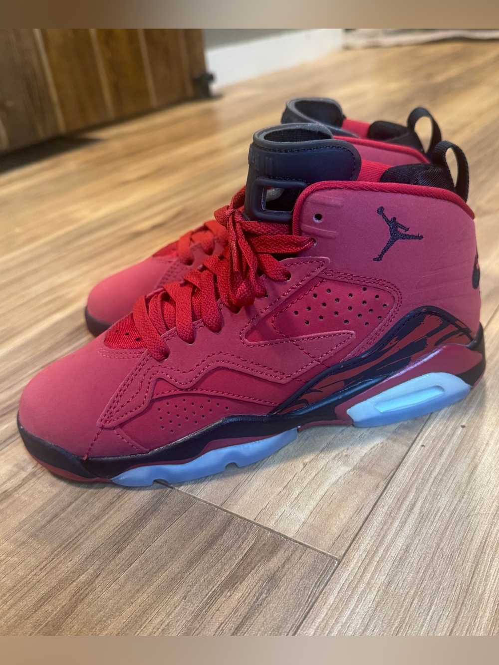Nike Air Jordan 6 Retro GS Red & Black Sneakers Kids Size 4Y Or W 5.5 DZ5577-600